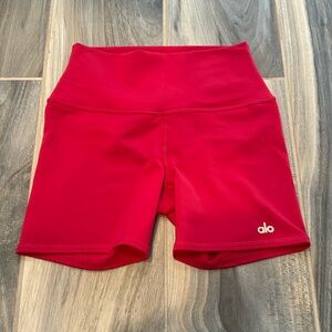 Alo bike shorts